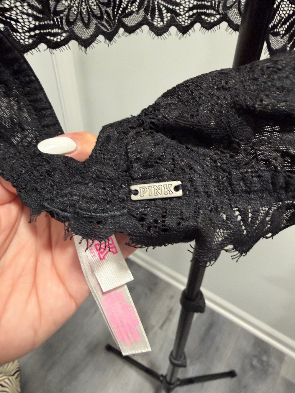 NWOT PINK Victoria's Secret Black Lace Longline Bralette - Picture 2 of 7